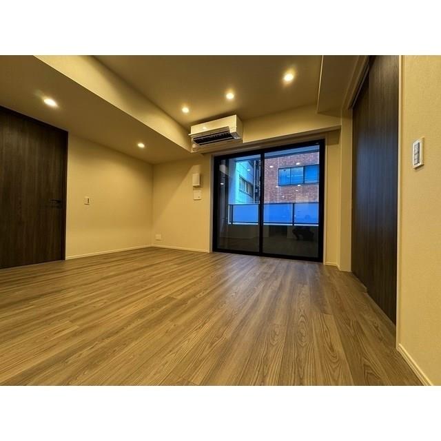 property_interior2_filename