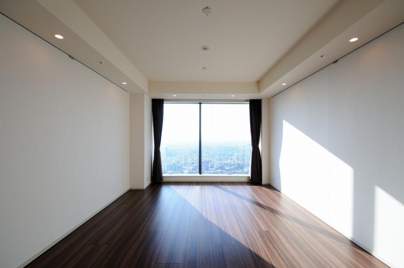 property_interior2_filename