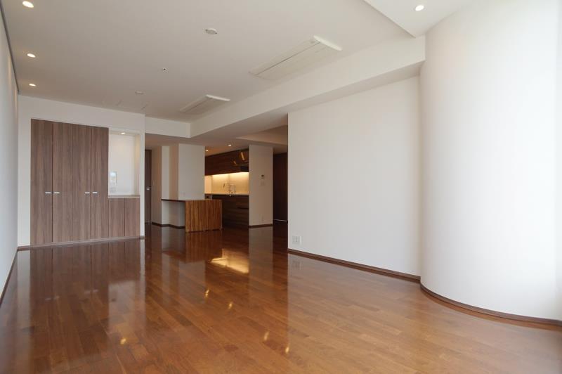 property_interior1_filename