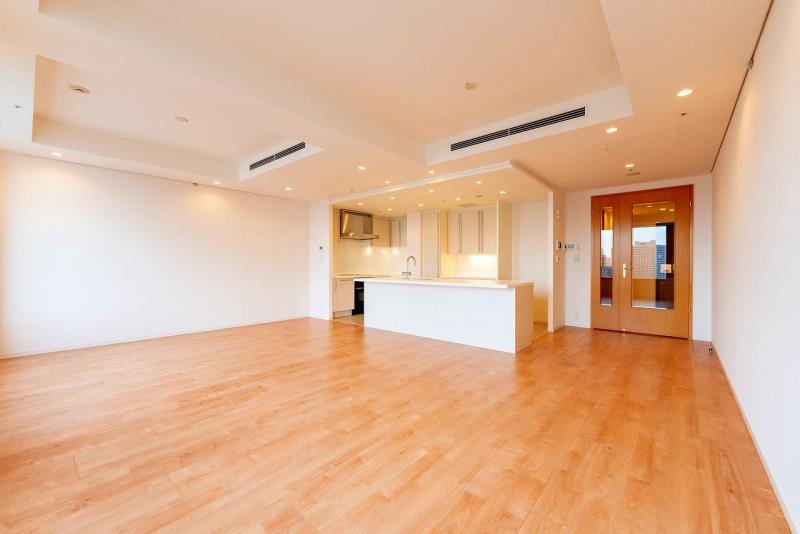 property_interior1_filename