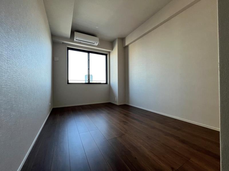 property_interior2_filename
