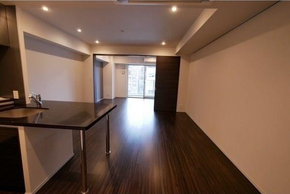 property_interior2_filename