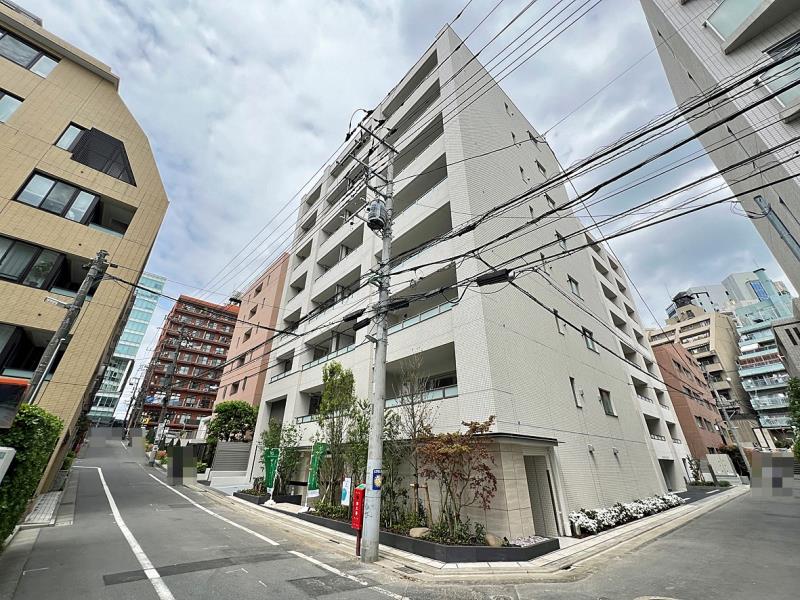 building_exterior_filename