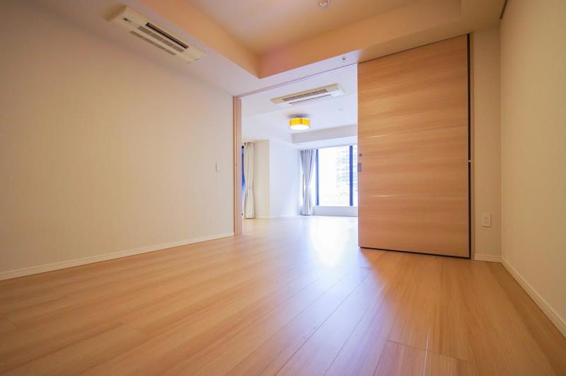 property_interior2_filename
