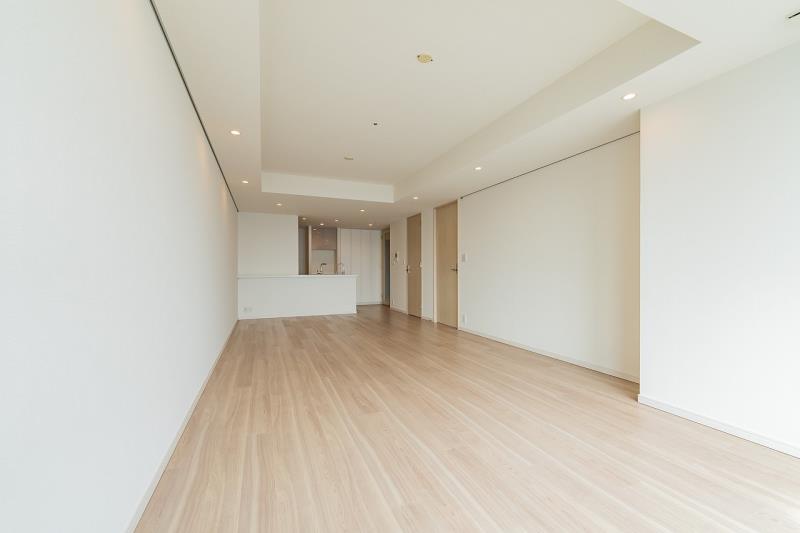 property_interior2_filename