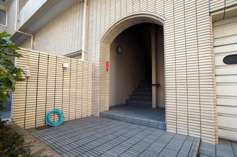 building_exterior2_filename